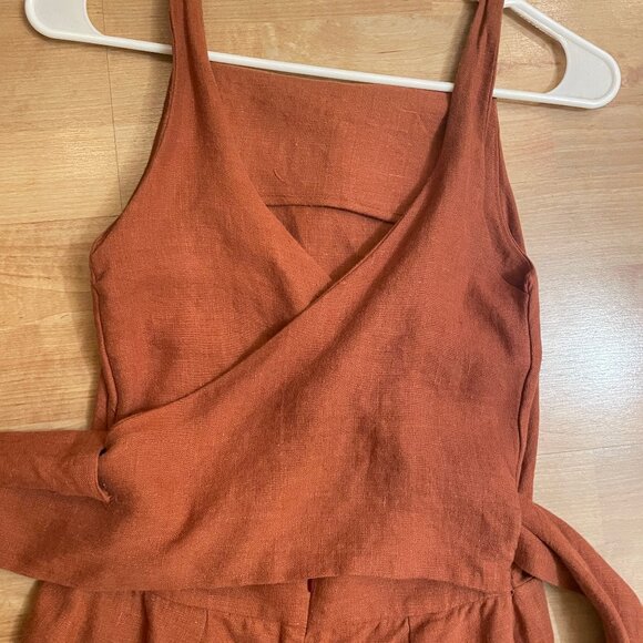 Rust Linen Axis Dress - Picture 7 of 9